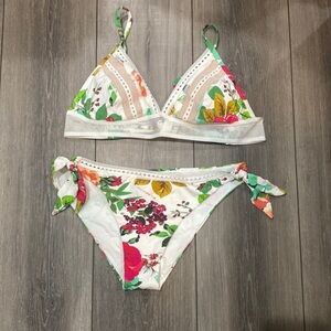 NWOT! Miss Bikini Floral Print Bikini Set‎